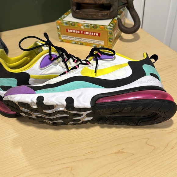 Nike React 270 ‘Geomtric Abstract’ - Picture 7 of 9